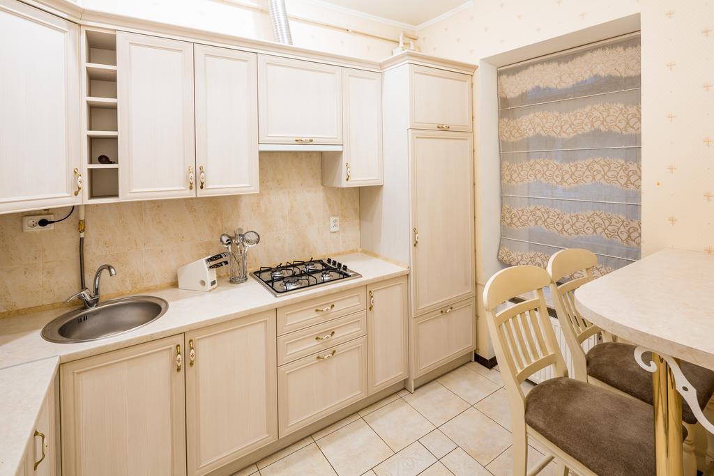 Romari проспект свободи 39 Apartment Lviv